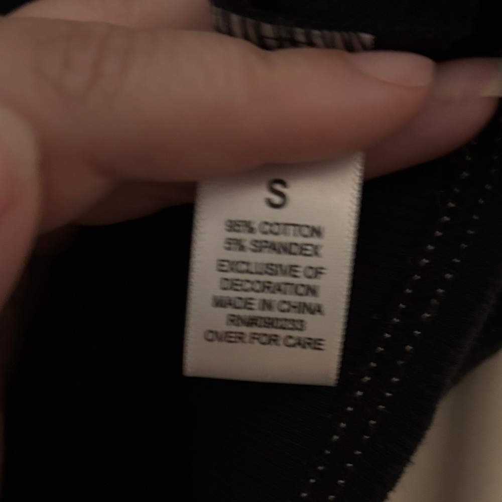 Pacsun Butterfly Cropped Razorback RibbedTank Top Size Small - Picture 4 of 5
